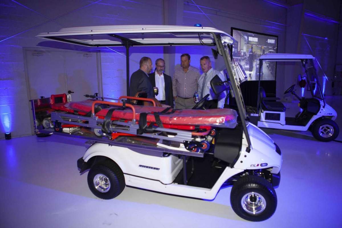 PILOTCAR Florida Naples Jet Center`da