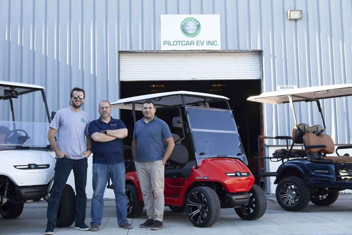 PILOTCAR Florida Naples Jet Center`da